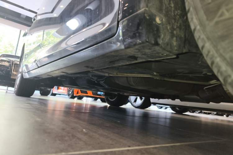 Used GAC Trumpchi M6 2021 PRO 270T DCT Elite Edition Right Side Sill