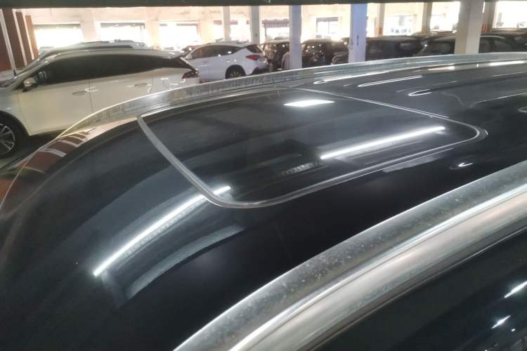 Used GAC Trumpchi M6 2021 PRO 270T Automatic Luxury Edition Roof