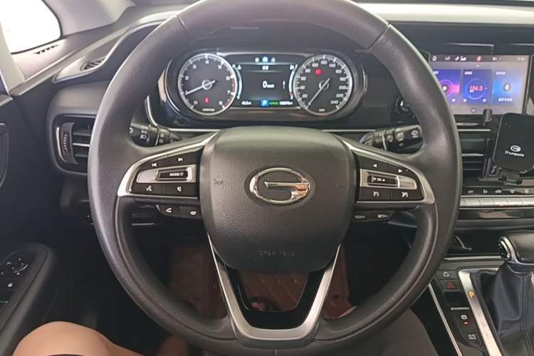 Used GAC Trumpchi M6 2021 270T DCT Luxury Edition (7 Seats) Steering Wheel