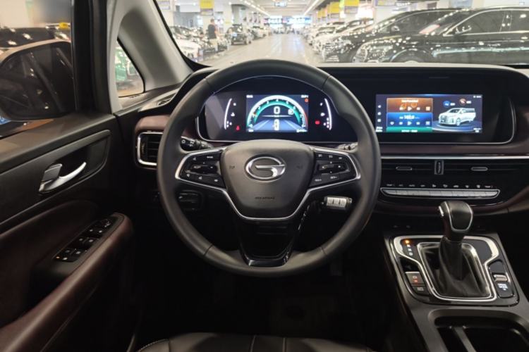 Used GAC Trumpchi M6 2021 PRO 270T DCT Elite Edition Steering Wheel