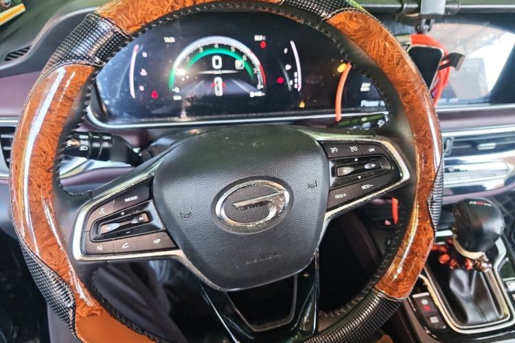 Used GAC Trumpchi M6 2021 PRO 270T DCT Luxury Edition Steering Wheel