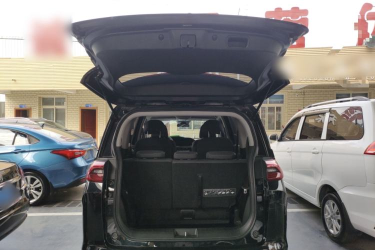 Used GAC Trumpchi M6 2021 PRO 270T Automatic Luxury Edition Trunk