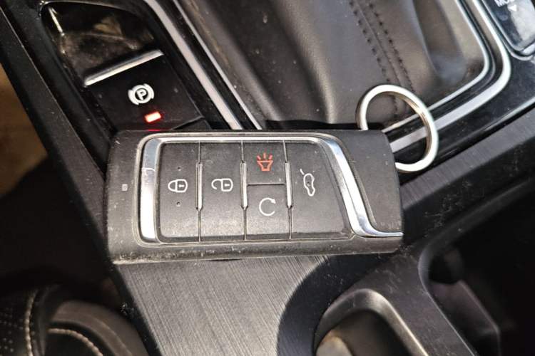 Used GAC Trumpchi M6 2021 PRO 270T DCT Luxury Edition Vehicle Key