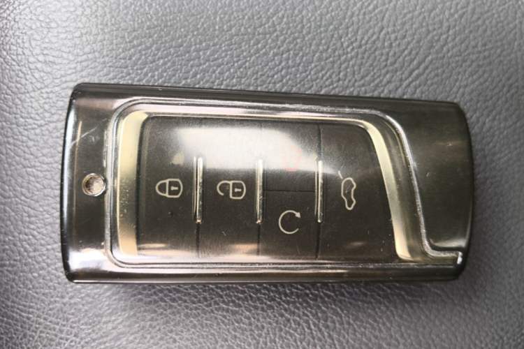 Used GAC Trumpchi M6 2021 270T DCT Luxury Edition (7 Seats) Vehicle Key