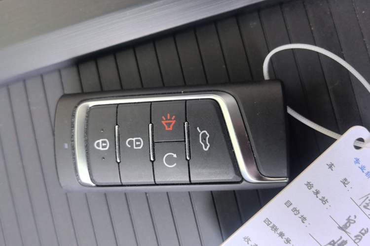 Used GAC Trumpchi M6 2021 PRO 270T DCT Luxury Edition Vehicle Key