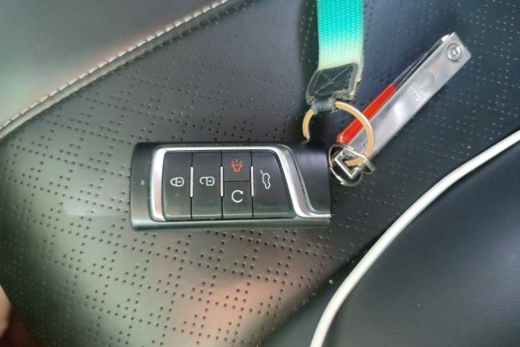 Used GAC Trumpchi M6 2021 PRO 270T Automatic Luxury Edition Vehicle Key