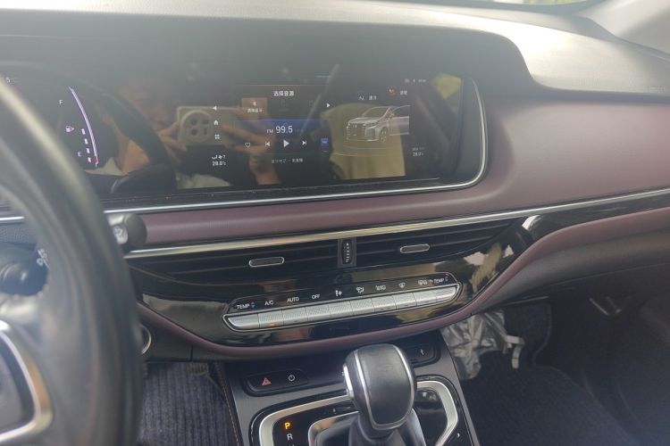 Used GAC Trumpchi M6 2021 270T DCT Luxury Edition (7-seater) Audio And AC Panel