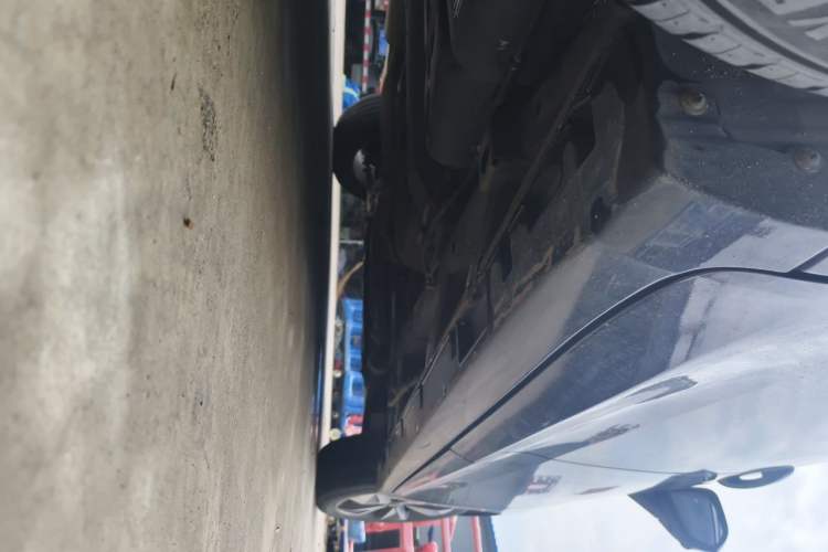 Used GAC Trumpchi M6 2021 270T DCT Prestige Edition (7-seater) Chassis Rear Right