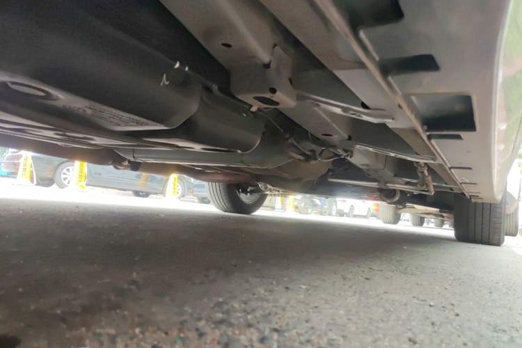 Used GAC Trumpchi M6 2021 PRO 270T DCT Luxury Edition Chassis Rear Right