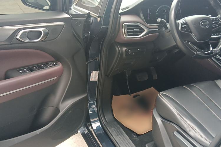 Used GAC Trumpchi M6 2021 270T DCT Luxury Edition (7-seater) Driver Seat