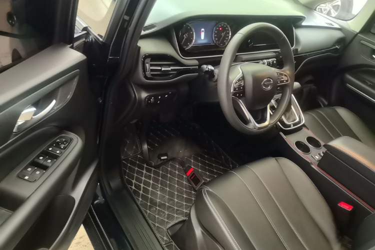 Used GAC Trumpchi M6 2021 270T DCT Luxury Edition (7 Seats) Driver Seat