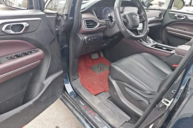 Used GAC Trumpchi M6 2021 PRO 270T Automatic Luxury Edition Driver Seat