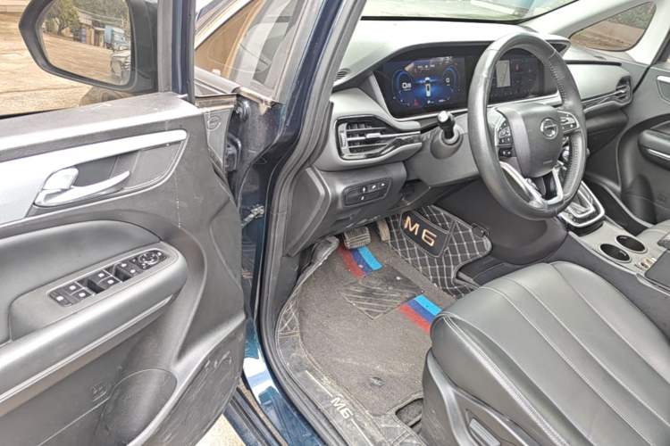 Used GAC Trumpchi M6 2021 270T DCT Prestige Edition (7 Seats) Driver Seat