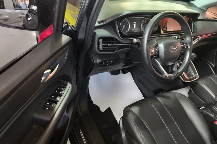 Used GAC Trumpchi M6 2021 270T DCT Luxury Edition (7 Seats) Driver Seat