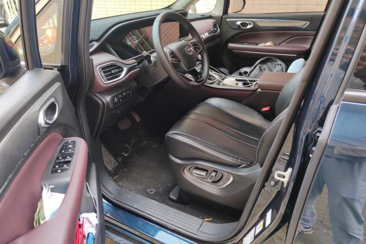 Used GAC Trumpchi M6 2021 PRO 270T Automatic Luxury Edition Driver Seat