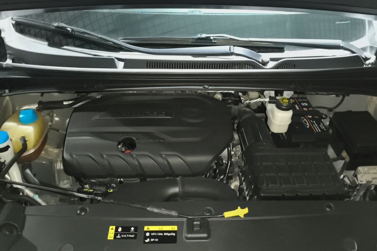Used GAC Trumpchi M6 2021 PRO 270T DCT Luxury Edition Engine Bay