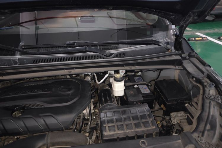 Used GAC Trumpchi M6 2021 PRO 270T DCT Luxury Edition Engine Bay Left