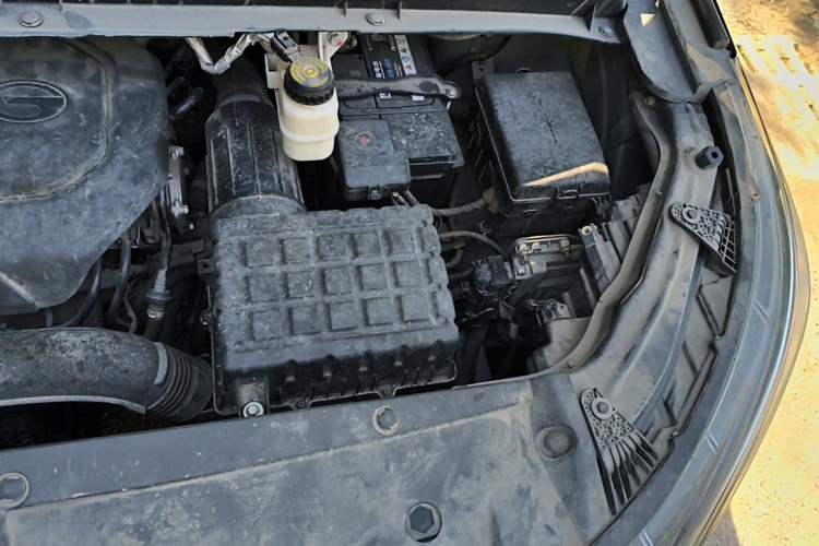 Used GAC Trumpchi M6 2021 PRO 270T DCT Luxury Edition Engine Bay Left