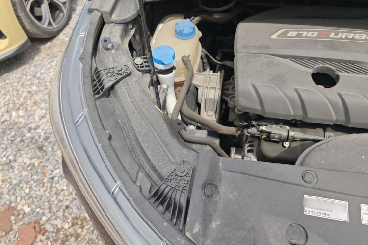 Used GAC Trumpchi M6 2021 270T DCT Luxury Edition (7-seater) Engine Bay Right