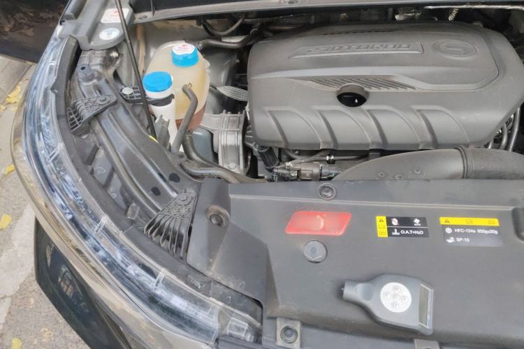 Used GAC Trumpchi M6 2021 PRO 270T Automatic Luxury Edition Engine Bay Right