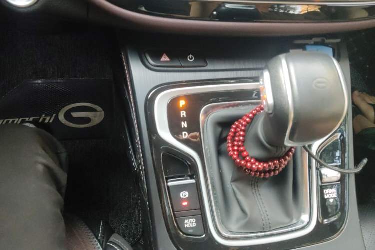 Used GAC Trumpchi M6 2021 PRO 270T Automatic Luxury Edition Gear Lever