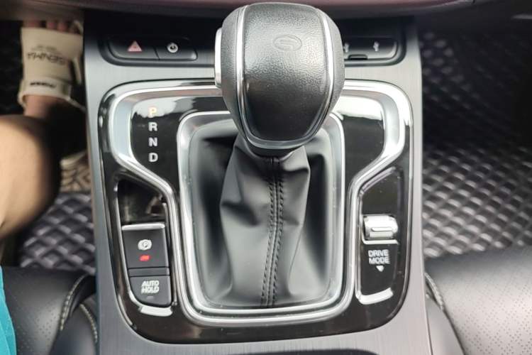 Used GAC Trumpchi M6 2021 PRO 270T DCT Luxury Edition Gear Lever