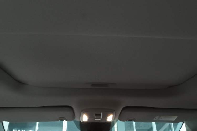 Used GAC Trumpchi M6 2021 PRO 270T DCT Luxury Edition Headliner
