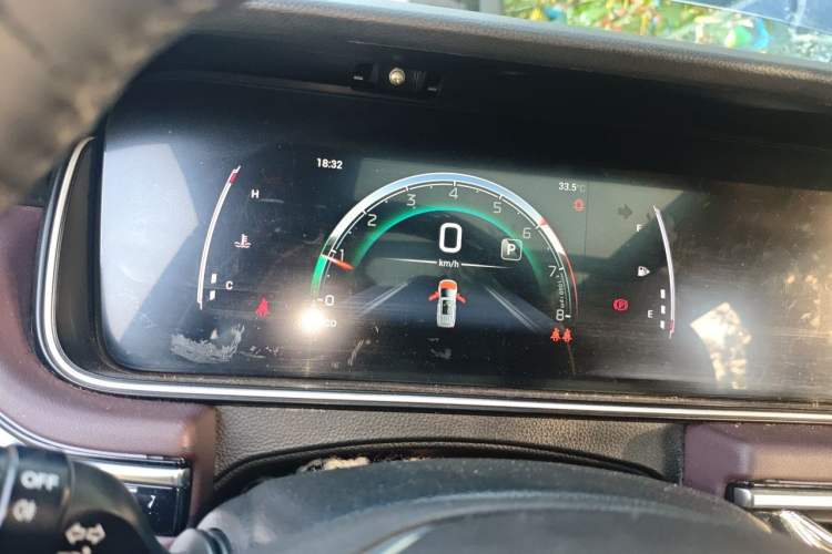 Used GAC Trumpchi M6 2021 270T DCT Luxury Edition (7-seater) Instrument Cluster
