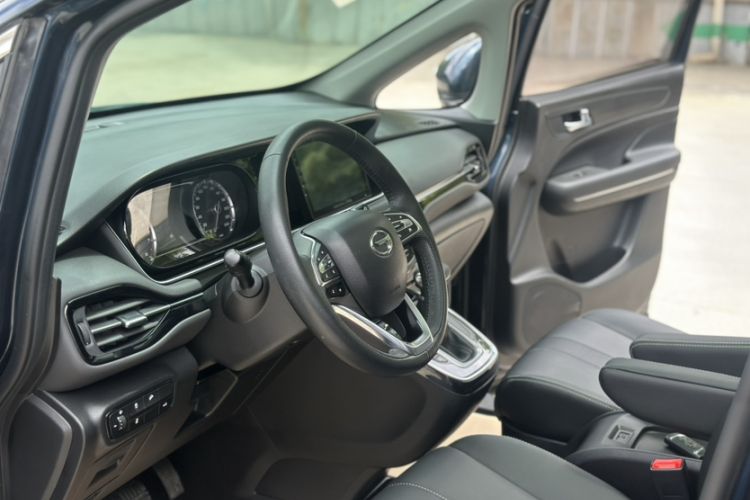 Used GAC Trumpchi M6 2021 270T DCT Luxury Edition (7-seater) Interior 12