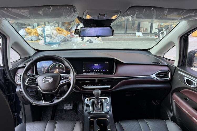 Used GAC Trumpchi M6 2021 PRO 270T DCT Luxury Edition Interior 2