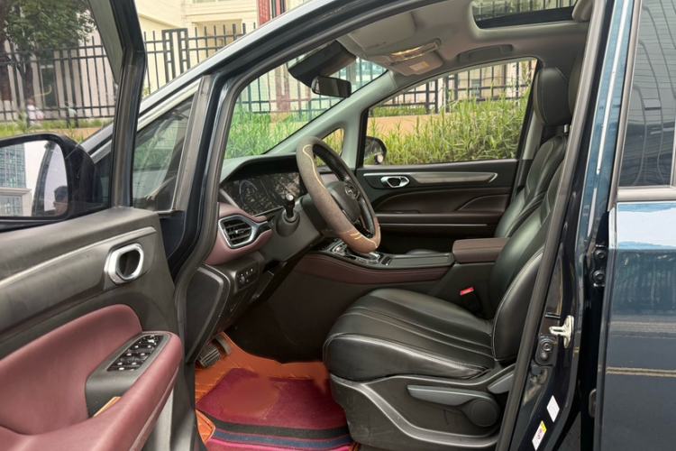 Used GAC Trumpchi M6 2021 PRO 270T Automatic Luxury Edition Interior 3