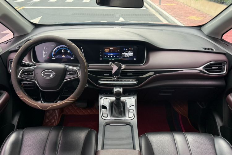 Used GAC Trumpchi M6 2021 PRO 270T Automatic Luxury Edition Interior 5