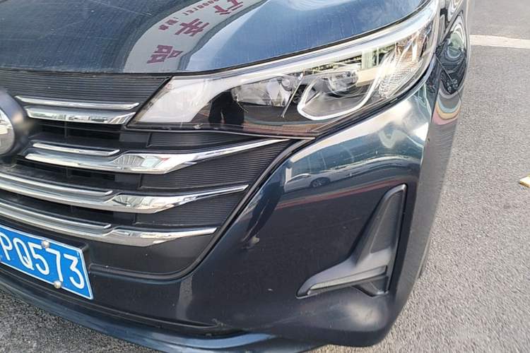 Used GAC Trumpchi M6 2021 270T DCT Luxury Edition (6 Seats) Left Front Headlight
