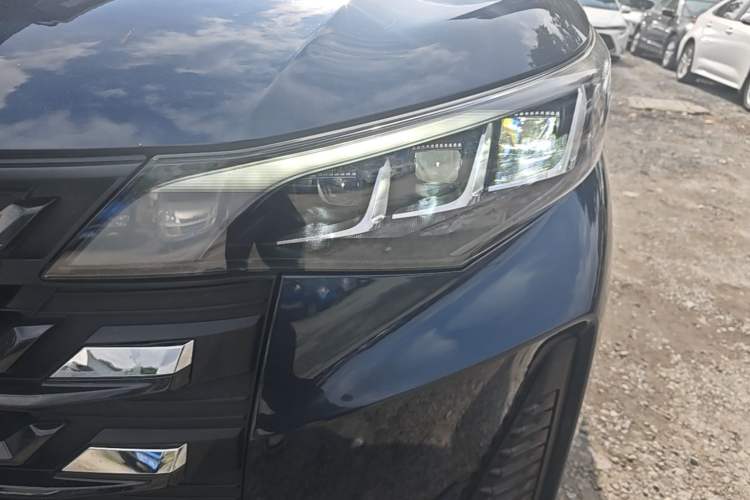 Used GAC Trumpchi M6 2021 270T DCT Prestige Edition (6-seater) Left Front Headlight