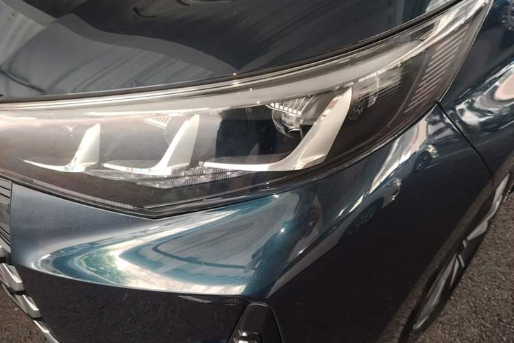 Used GAC Trumpchi M6 2021 PRO 270T DCT Luxury Edition Left Front Headlight
