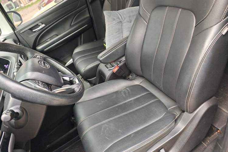 Used GAC Trumpchi M6 2021 270T DCT Luxury Edition (7-seater) Left Front Seat