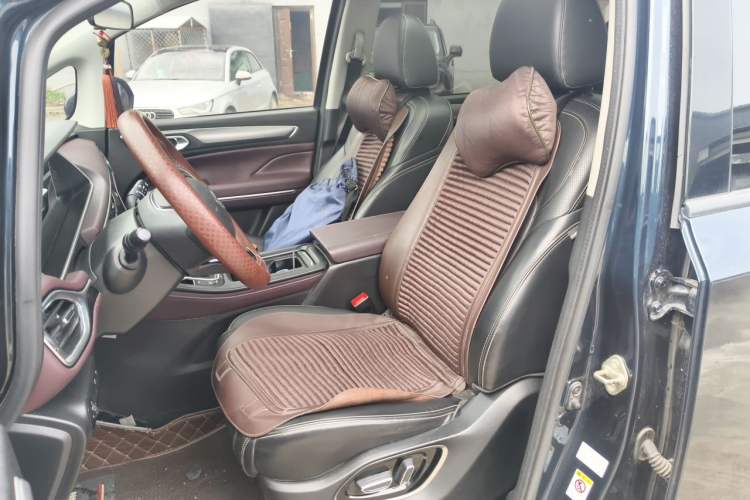 Used GAC Trumpchi M6 2021 270T DCT Prestige Edition (7-seater) Left Front Seat