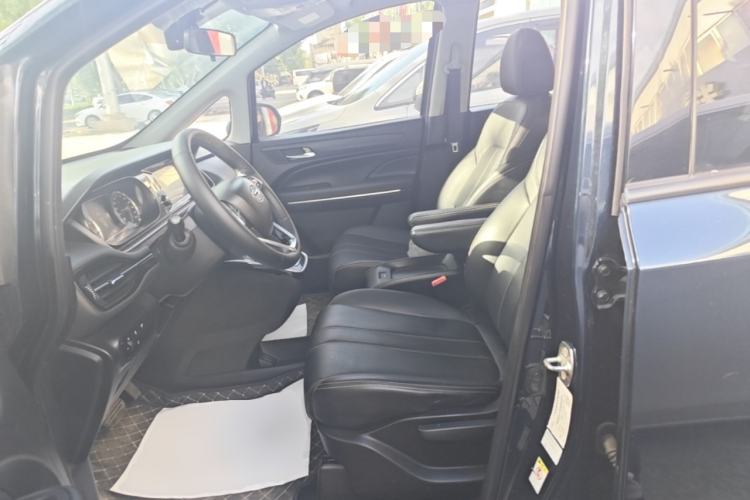 Used GAC Trumpchi M6 2021 270T DCT Luxury Edition (7 Seats) Left Front Seat