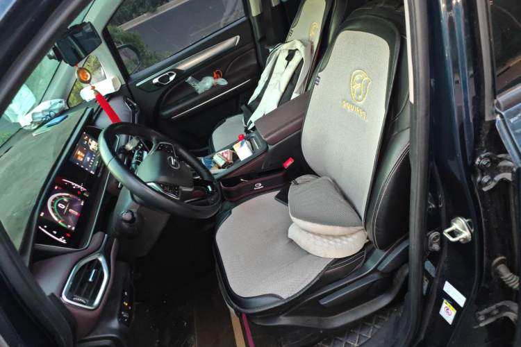 Used GAC Trumpchi M6 2021 PRO 270T Automatic Luxury Edition Left Front Seat