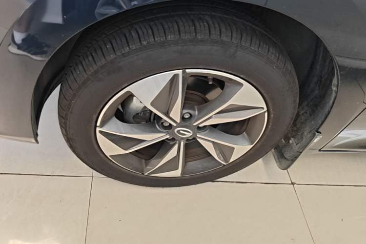 Used GAC Trumpchi M6 2021 PRO 270T DCT Luxury Edition Left Front Wheel Hub