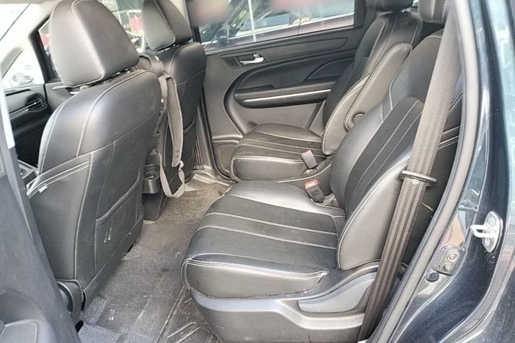 Used GAC Trumpchi M6 2021 270T DCT Luxury Edition (6 Seats) Left Rear Seat