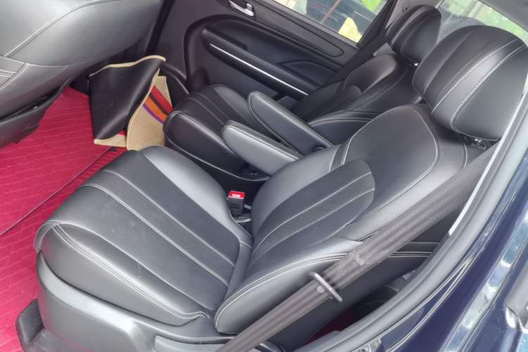 Used GAC Trumpchi M6 2021 270T DCT Luxury Edition (7 Seats) Left Rear Seat