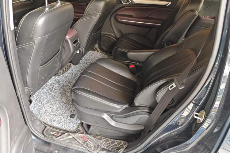 Used GAC Trumpchi M6 2021 PRO 270T Automatic Luxury Edition Left Rear Seat