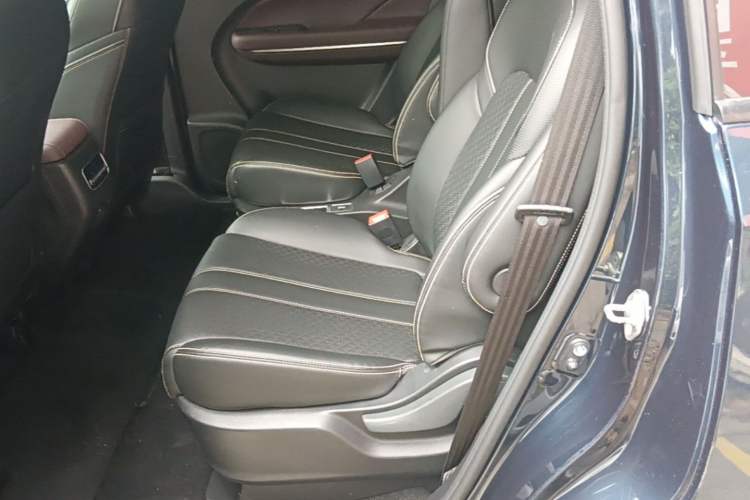 Used GAC Trumpchi M6 2021 270T DCT Luxury Edition (7-seater) Left Rear Seat