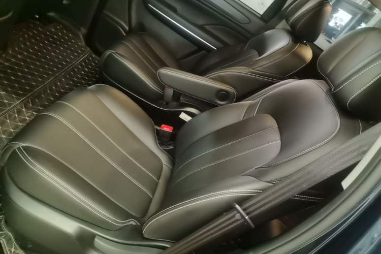 Used GAC Trumpchi M6 2021 270T DCT Luxury Edition (7 Seats) Left Rear Seat