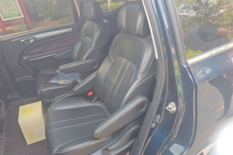 Used GAC Trumpchi M6 2021 PRO 270T DCT Luxury Edition Left Rear Seat