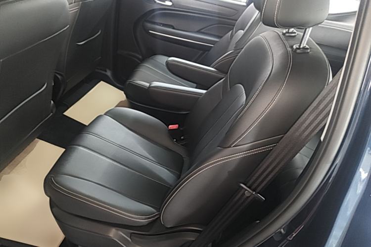 Used GAC Trumpchi M6 2021 270T DCT Luxury Edition (7-seater) Left Rear Seat