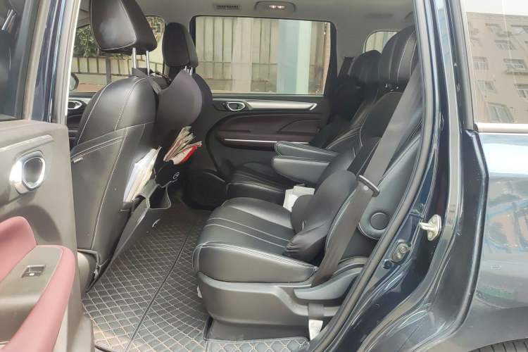 Used GAC Trumpchi M6 2021 PRO 270T DCT Luxury Edition Left Rear Seat