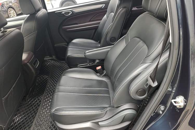 Used GAC Trumpchi M6 2021 PRO 270T DCT Luxury Edition Left Rear Seat