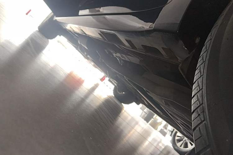 Used GAC Trumpchi M6 2021 270T DCT Luxury Edition (7 Seats) Left Side Sill